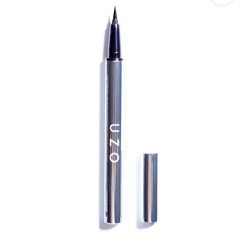 Liquid Eyeliner + free sample